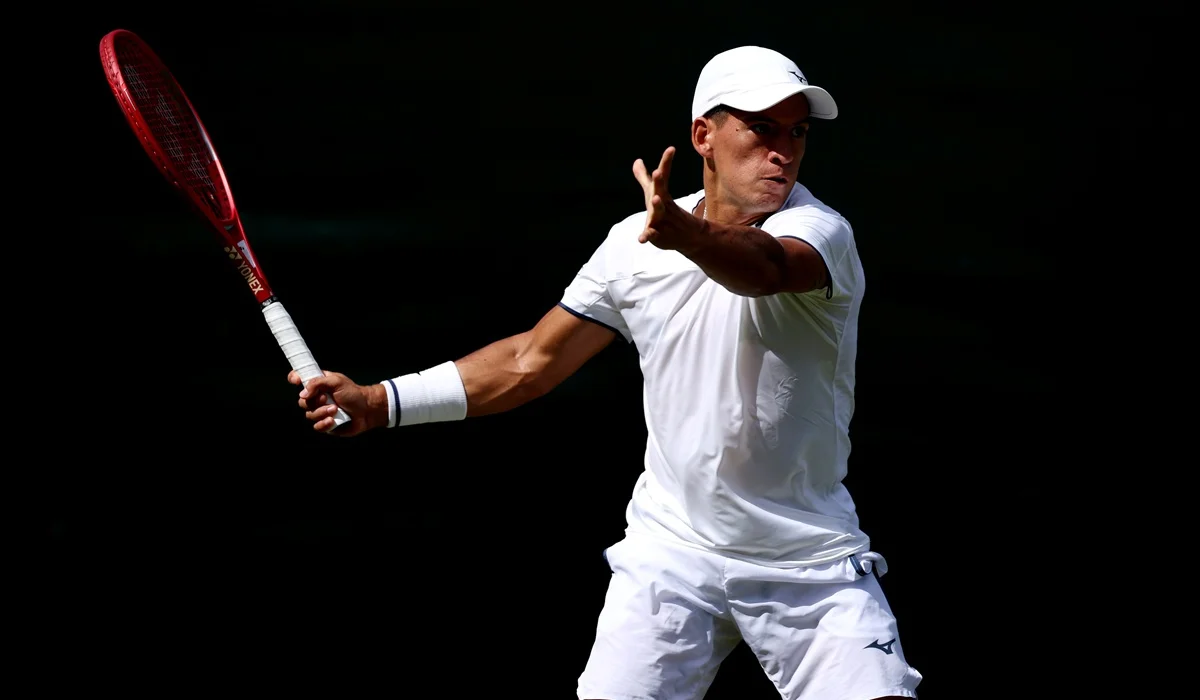Sebastián Báez debutó con derrota y estiró su racha negativa en Wimbledon