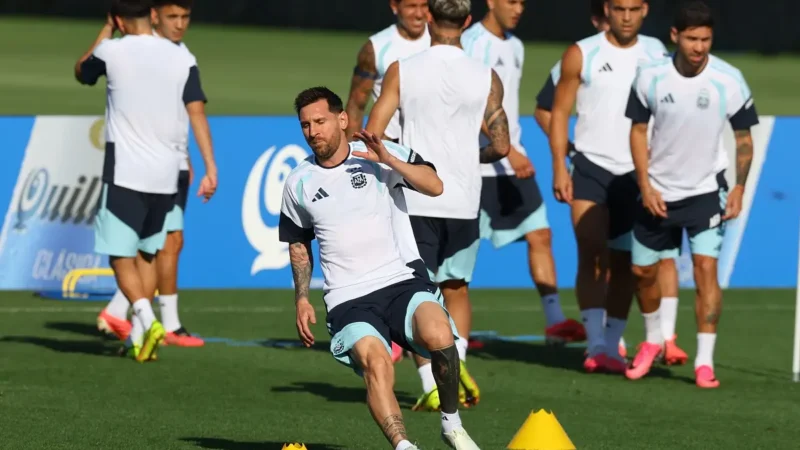 La probable formación de la Selección Argentina para el debut contra Argelia