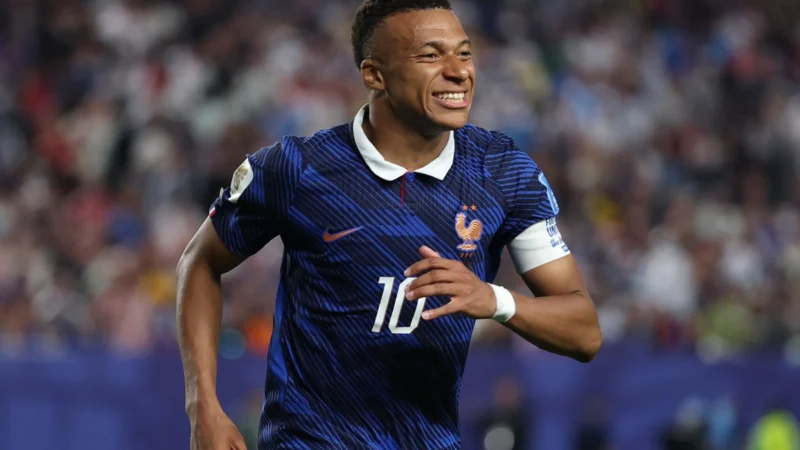 Francia se postula para organizar la Copa del Mundo de 2038