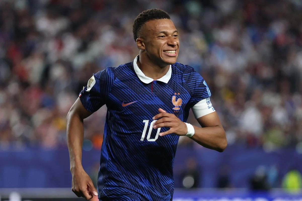 Francia se postula para organizar la Copa del Mundo de 2038