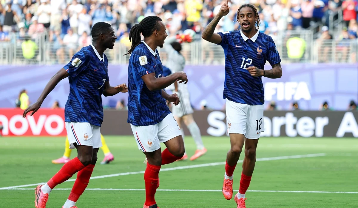 Bradley Barcola amplió la ventaja para Francia ante Suecia