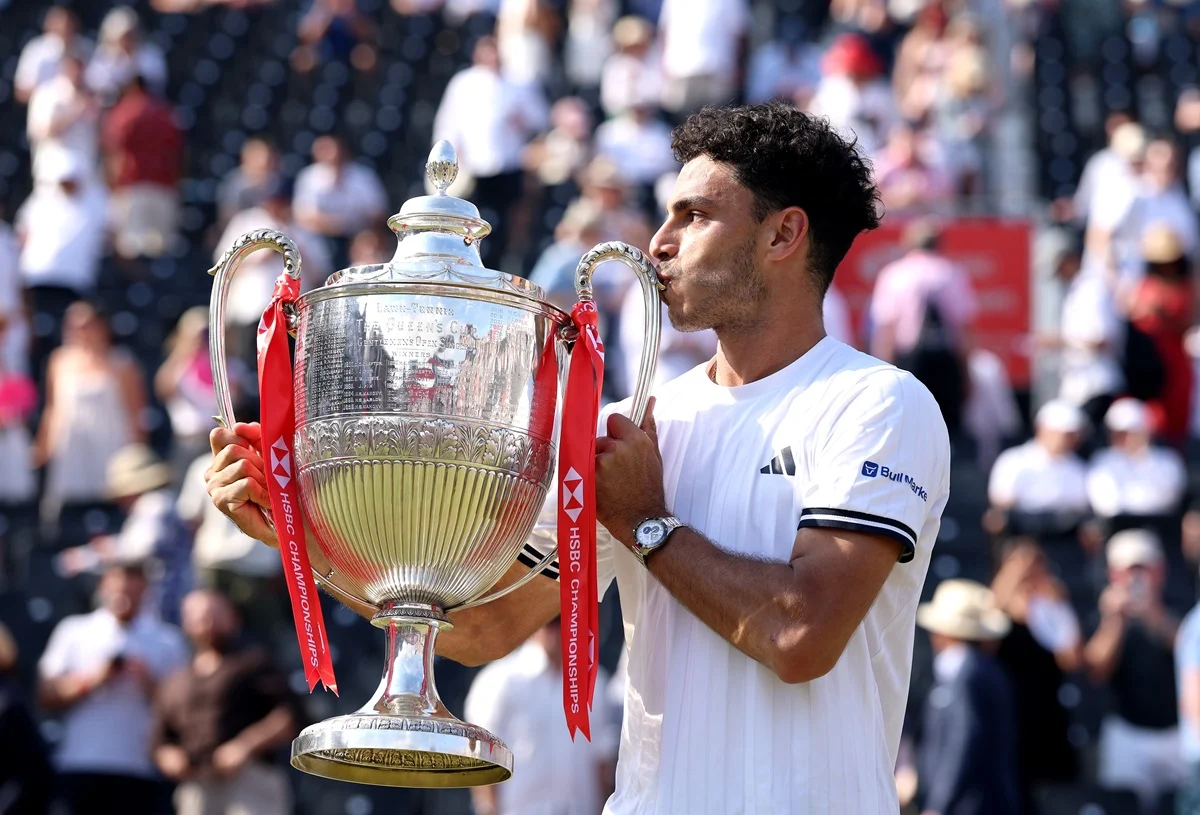 Francisco Cerúndolo hizo historia y gritó campeón en Queens