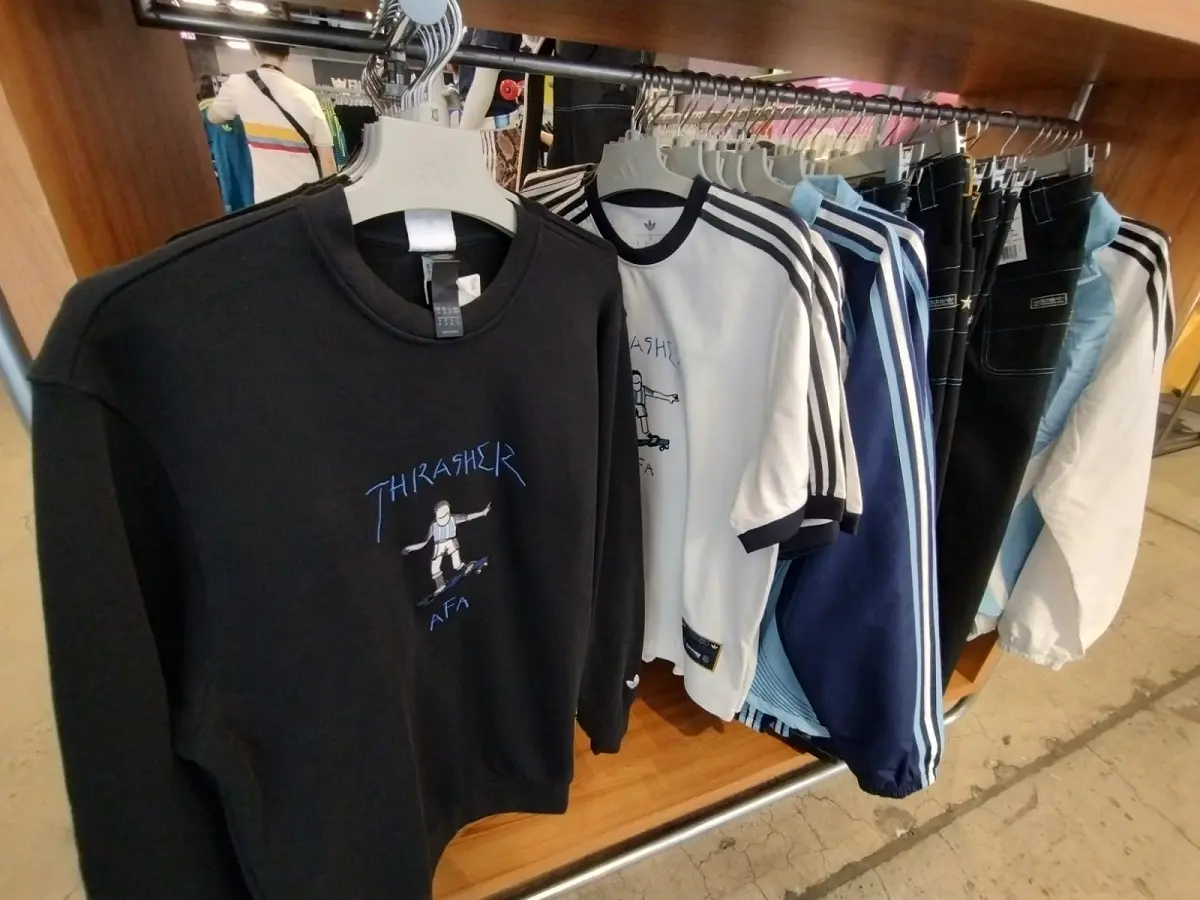 La inédita indumentaria de Argentina que se vende en el Adidas de 5ta Avenida en Nueva York
