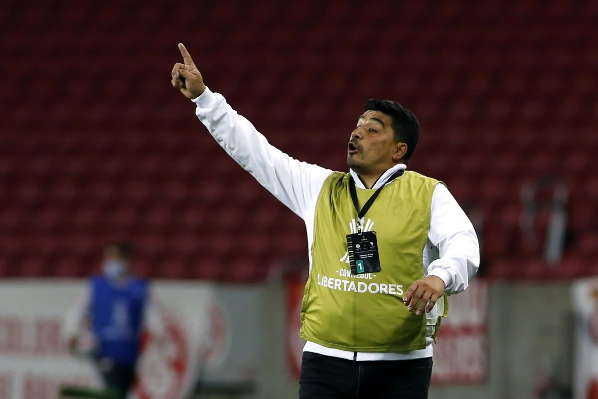 Omar Asad es el nuevo entrenador de Rentistas de Uruguay
