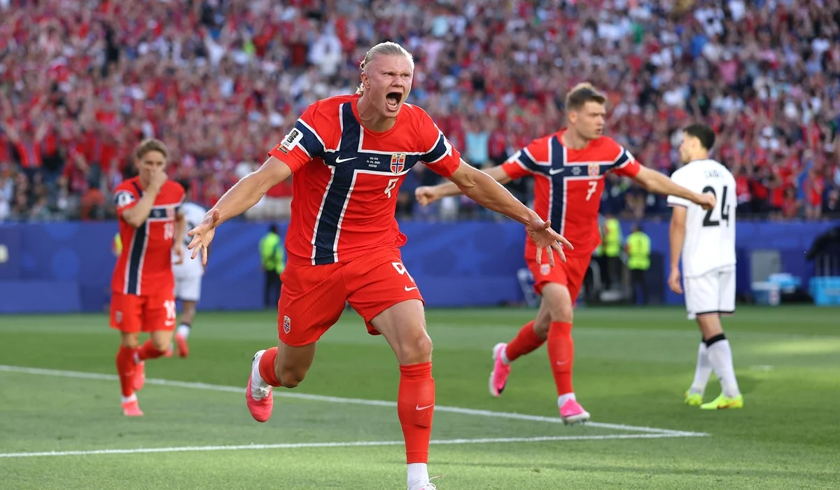 Noruega regresó a la Copa del Mundo venciendo a Irak con doblete de Haaland