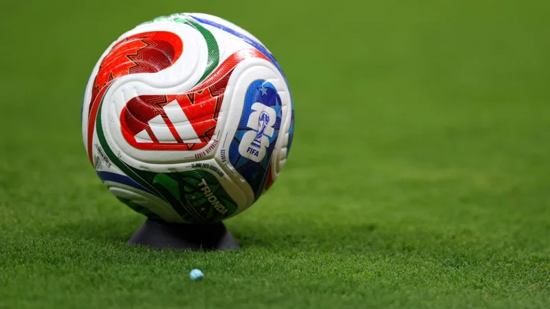 Formaciones confirmadas para Canadá y Bosnia en el Mundial