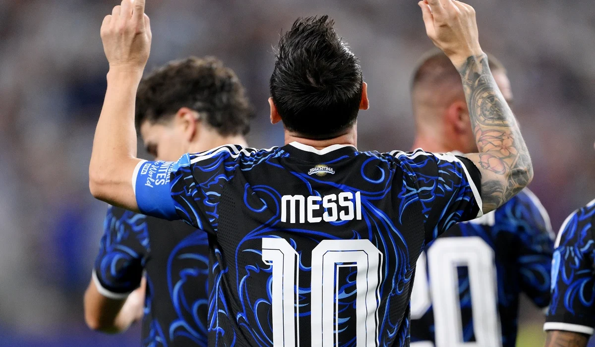 Lionel Messi lo volvió a hacer: golazo de tiro libre y 19 en total en mundiales con Argentina