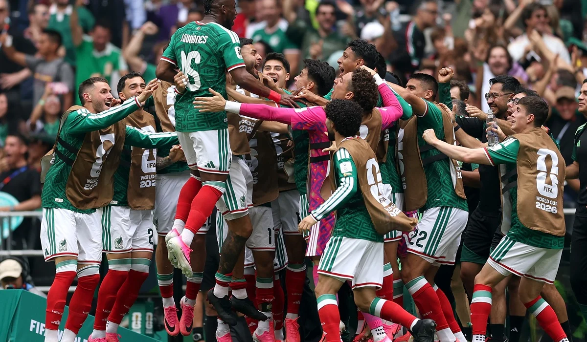 México ganó los tres partidos de la fase inicial del Mundial por primera vez en su historia