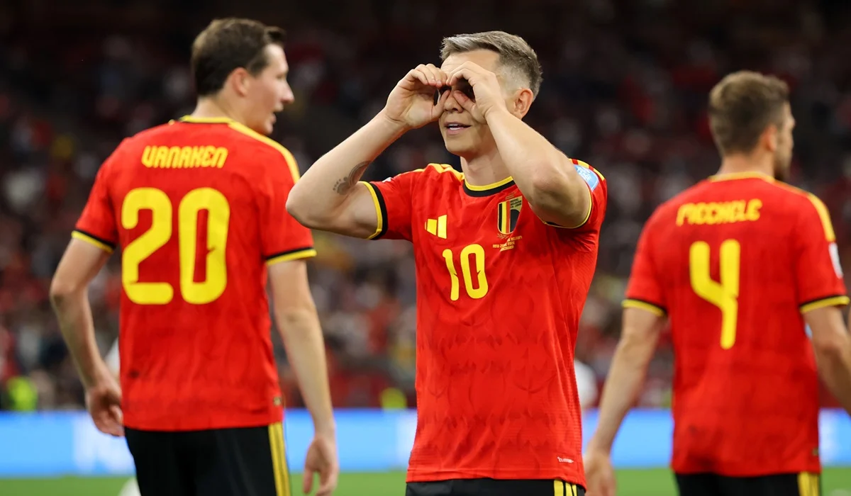 Tras la pausa de hidratación, Trossard rompió el cero para Bélgica ante Nueva Zelanda