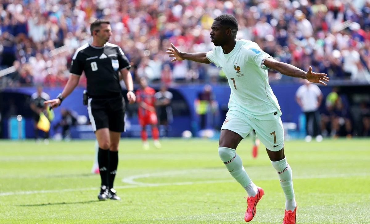 Dembélé adelantó a Francia ante Noruega con su segundo gol en la Copa del Mundo