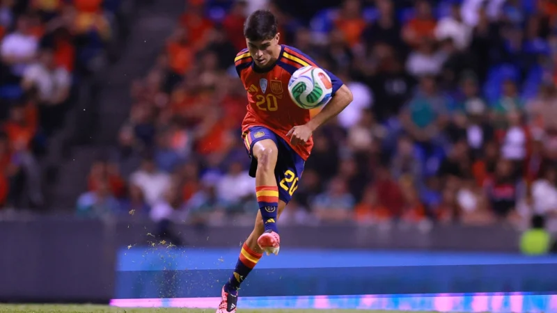 Pedri llegó a los 6 goles con España e iguala a Lamine Yamal
