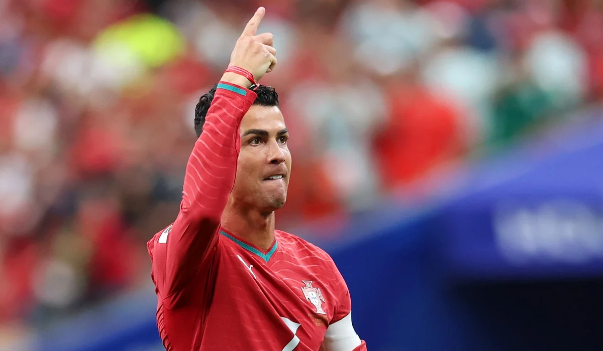 Cristiano Ronaldo llegó a los 975 goles en su carrera y quedó a 25 de los 1000