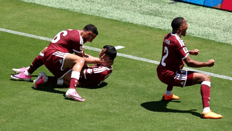 Qatar logró ante Suiza su primer punto histórico en los mundiales