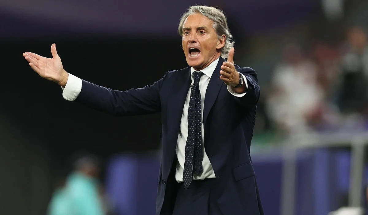 Roberto Mancini pica en punta para volver a dirigir la Selección italiana