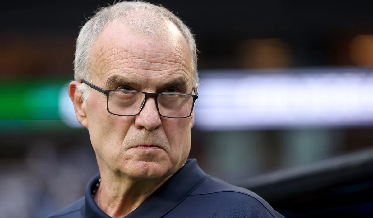 Marcelo Bielsa, tras el decepcionante empate de Uruguay: “Lo determinante para el resultado fue que cedimos protagonismo”