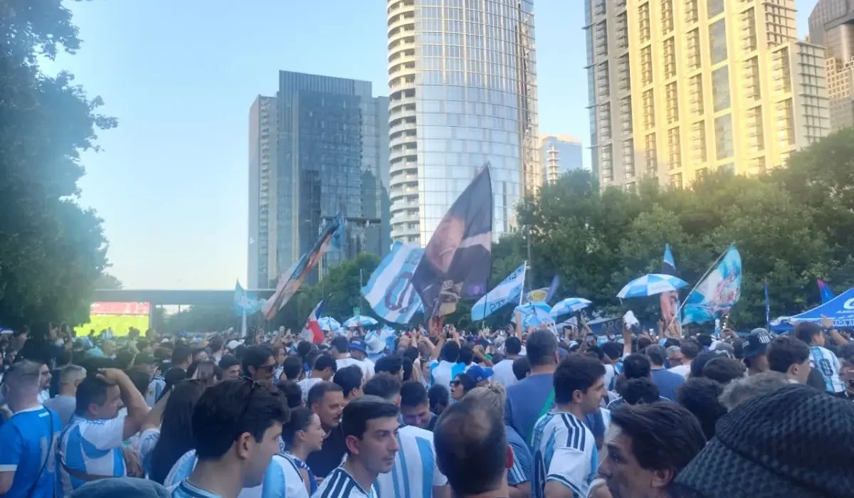 La polémica canción de los hinchas de Argentina contra Uruguay: «Ohh, sos una provincia»