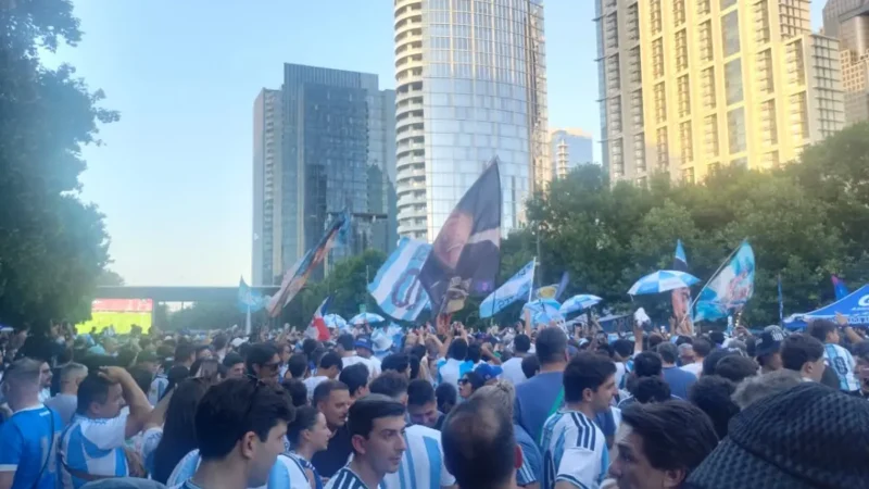 La polémica canción de los hinchas de Argentina contra Uruguay: «Ohh, sos una provincia»