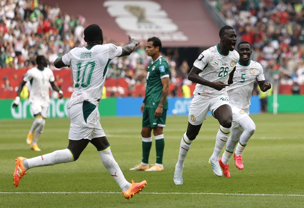 Senegal arrolló a Irak y espera con buena diferencia de gol ser uno de los mejores terceros