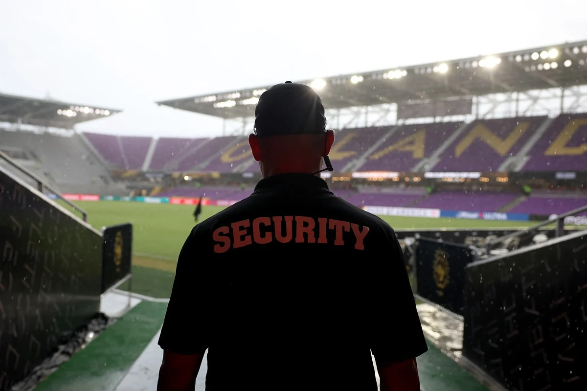 Un diluvio en Orlando pone en peligro el Inglaterra – Costa Rica