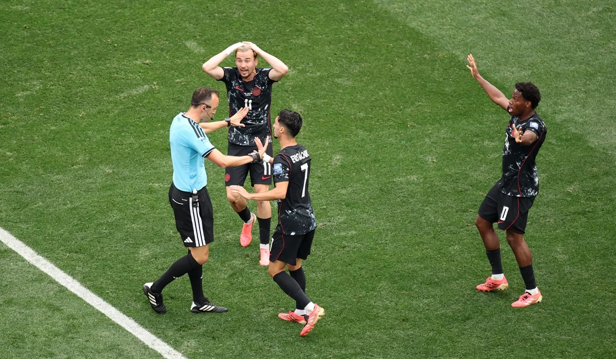 Canadá explotó contra el juez por un presunto penal ante Sudáfrica en el Mundial 2026