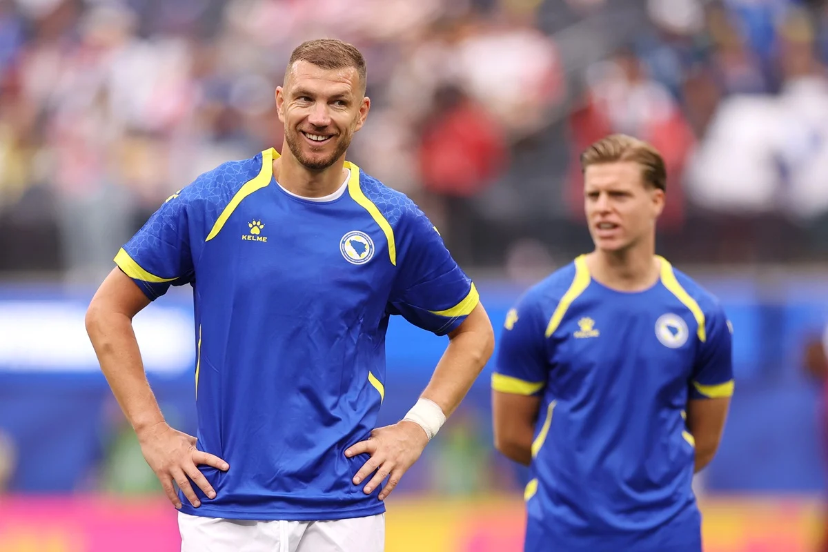 Edin Dzeko juega hoy su partido 150 con Bosnia y Herzegovina