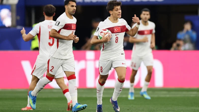 Arda Güler marcó el primer gol de la ya eliminada Turquía en el Mundial 2026
