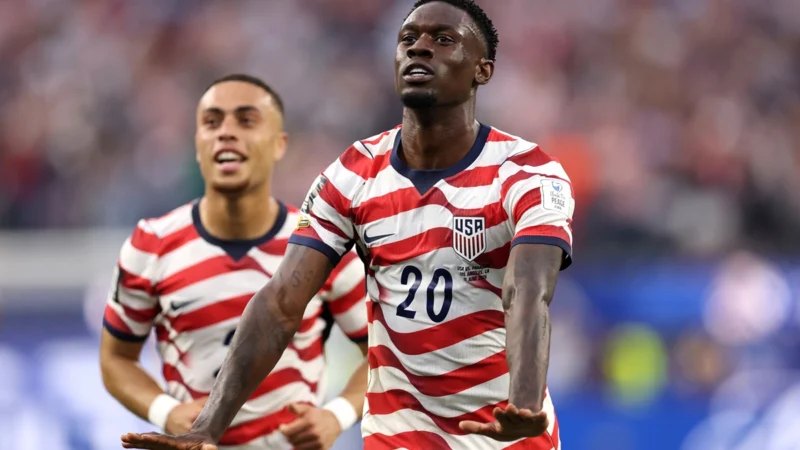 Doblete de Balogun para la tremenda paliza de Estados Unidos a Paraguay: 3-0 al descanso