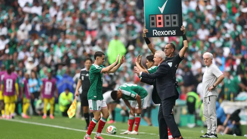 Picante respuesta del Vasco Aguirre al técnico de Sudáfrica: «Ellos no defienden muy bien»