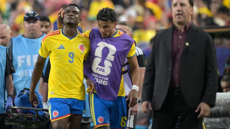 Jhon Córdoba se lesionó y se pierde el resto del Mundial con Colombia