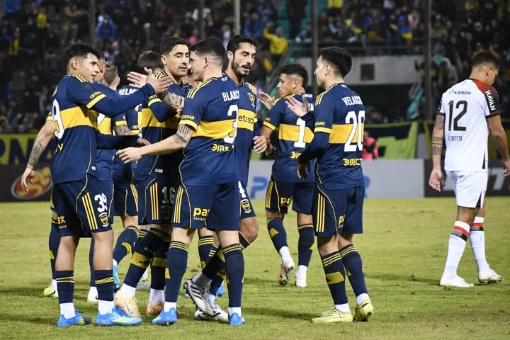 Boca inició el semestre con triunfo amistoso sobre Atlético Paranaense en Salta