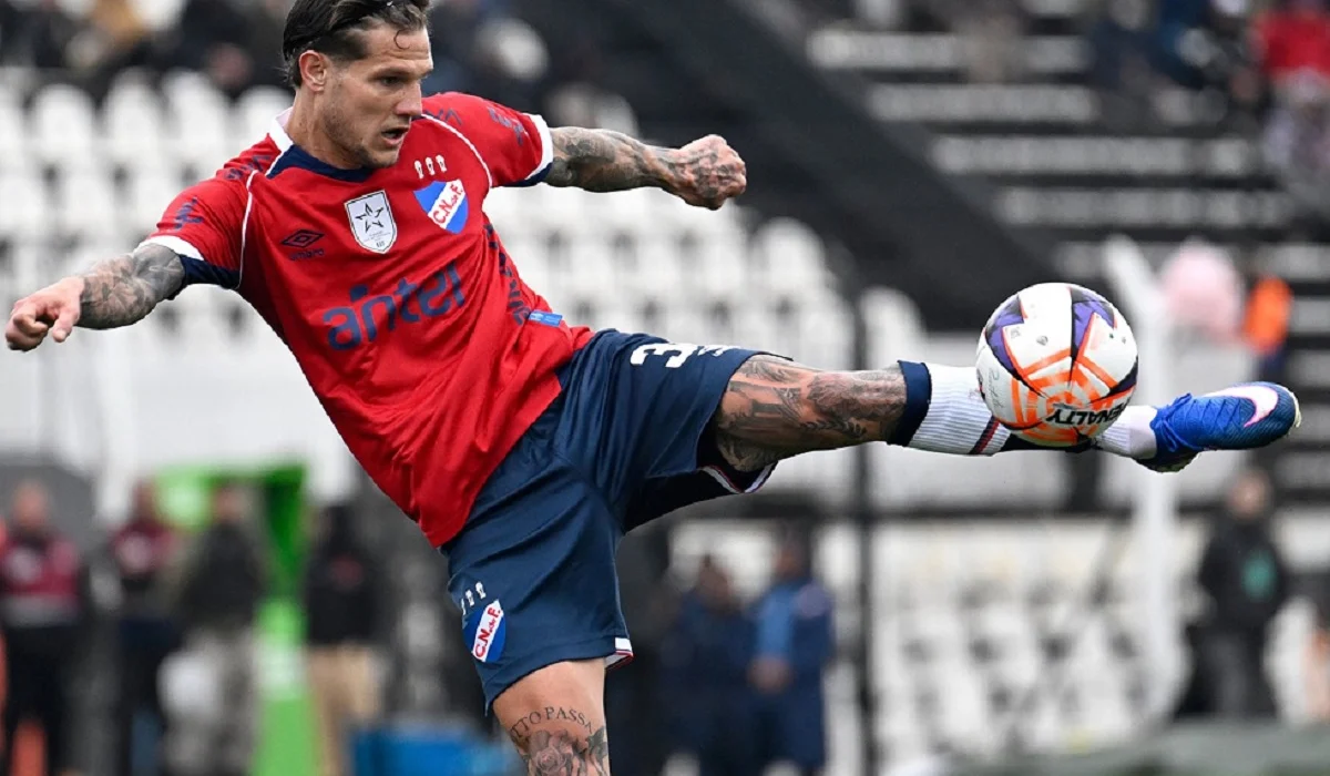Bruno Zuculini fue expulsado en su tercer partido con Nacional