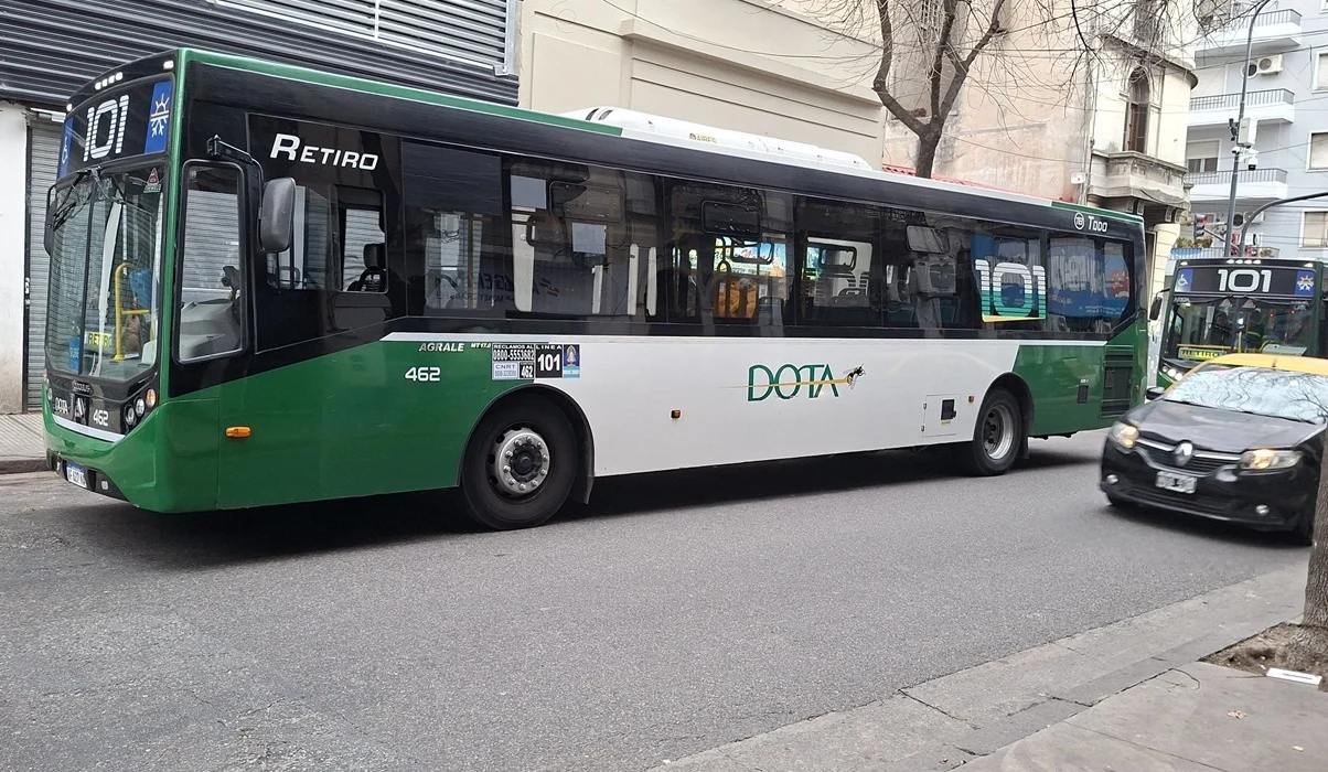 Servicio reducido de colectivos por el Argentina – Inglaterra
