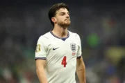 Alarmas en Inglaterra por un virus que contrajo Declan Rice