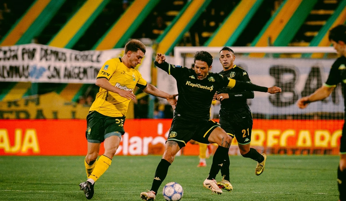 Defensa y Justicia y Aldosivi repartieron puntos en el debut