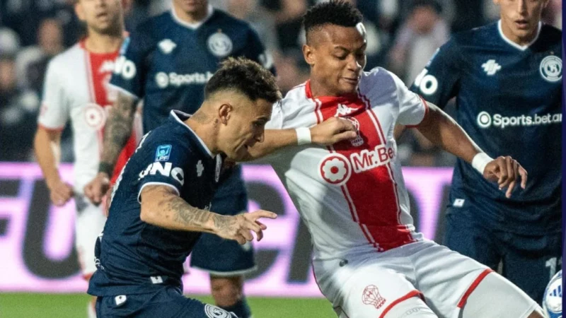 Independiente Rivadavia venció 2-1 a Huracán y sumó un triunfo clave en la Liga Profesional