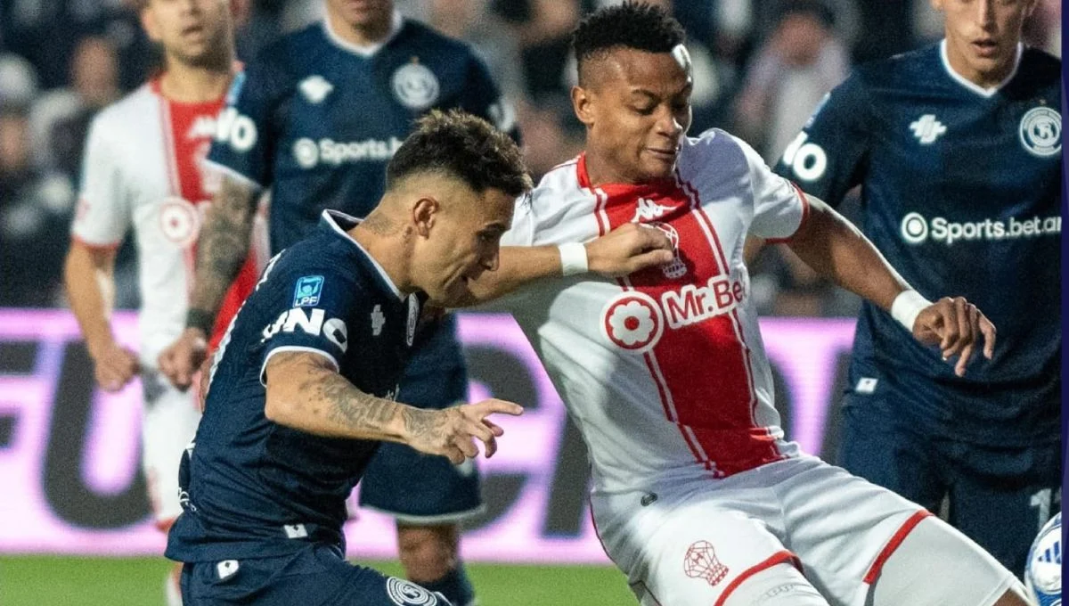 Independiente Rivadavia venció 2-1 a Huracán y sumó un triunfo clave en la Liga Profesional