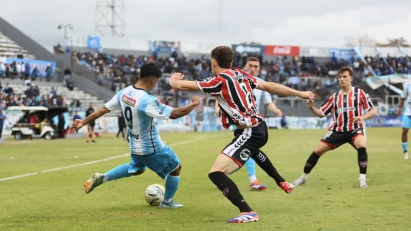 Chacarita le dio una mano a Atlanta y empató con Gimnasia de Jujuy