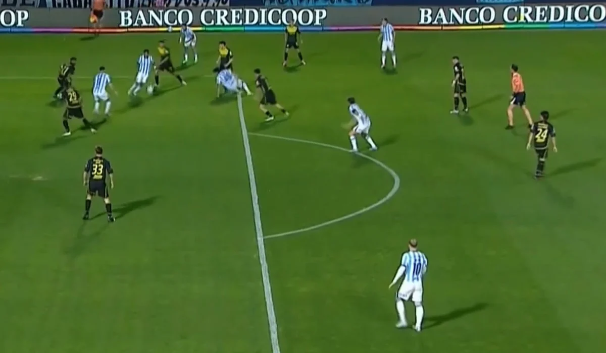 Miljevic marcó un golazo para Racing ante Defensa y Justicia