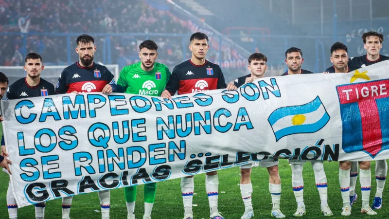 Tigre homenajeó a la Selección Argentina con agradecimiento a Chiqui Tapia y Alejandro Domínguez