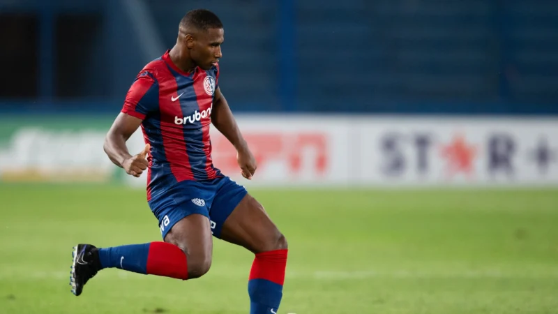 Jhohan Romaña deja San Lorenzo con destino a México