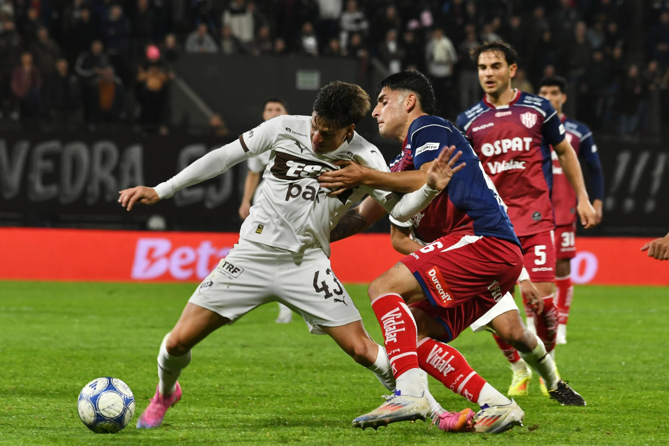 Platense y Unión debutaron en el Clausura con un vibrante empate