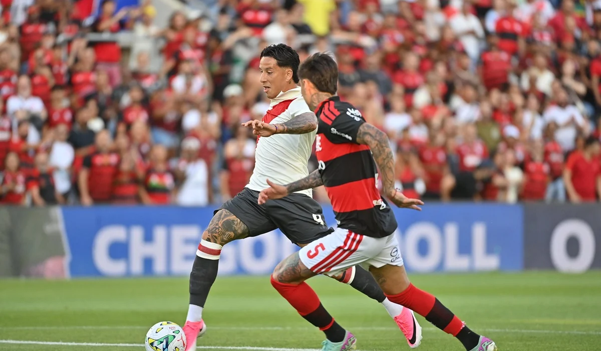 River y Flamengo empataron 2 a 2 en un partidazo amistoso