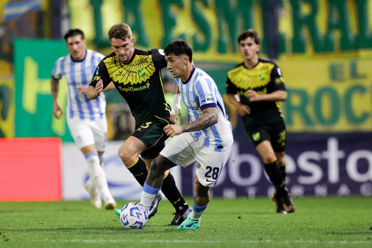 Racing brilló en Copa Argentina y eliminó a Defensa y Justicia