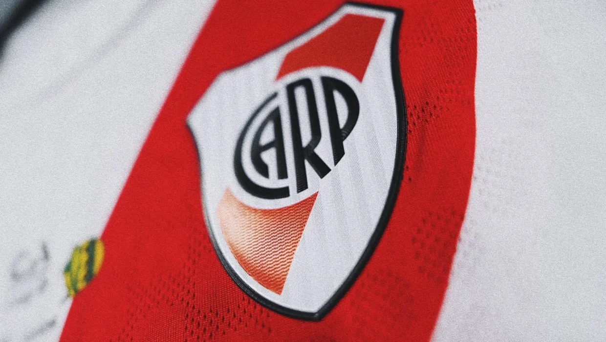 Formaciones confirmadas para River y Aldosivi