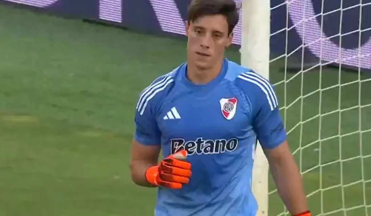 Santiago Beltrán es figura en River – Flamengo con dos salvadas claves