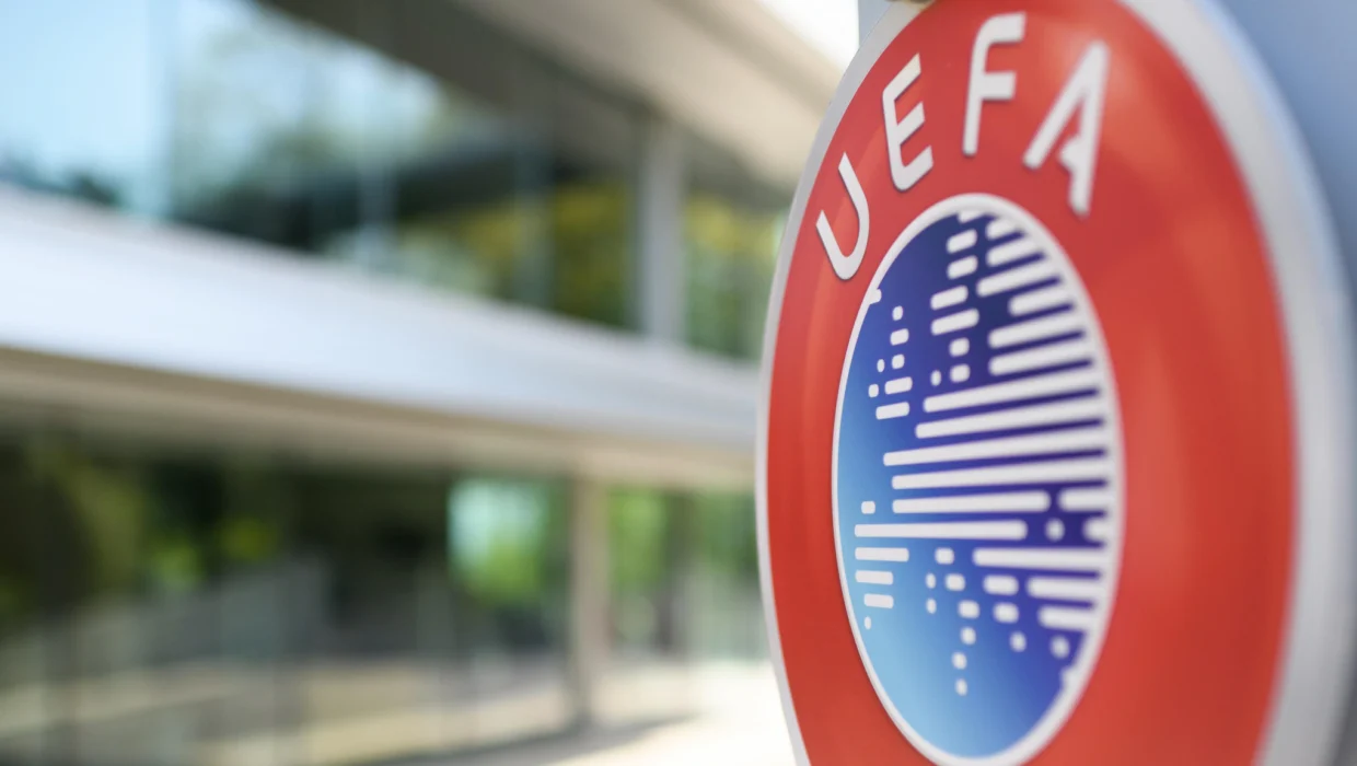 Explosivo comunicado de UEFA por el caso Balogun: «La integridad del juego se ve comprometida y la credibilidad de la competición se ve socavada»