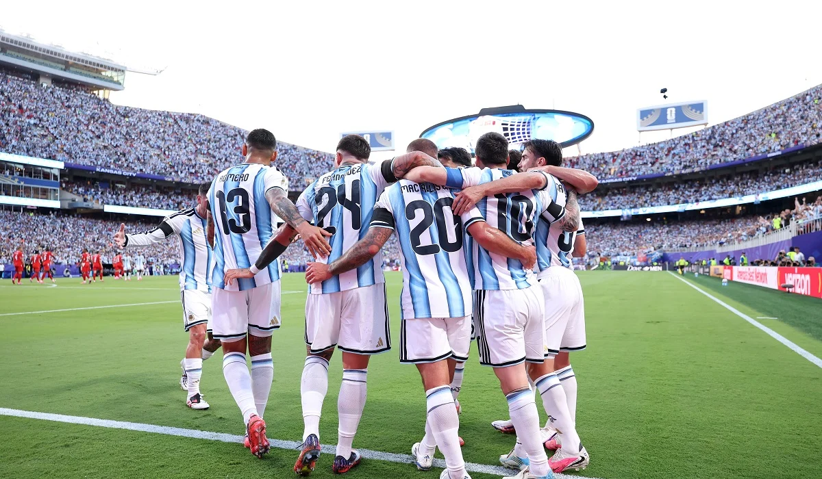Argentina sufrió pero clasificó a las semifinales del Mundial con un 3-1 a Suiza y jugará contra Inglaterra