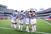 Argentina sufrió pero clasificó a las semifinales del Mundial con un 3-1 a Suiza y jugará contra Inglaterra