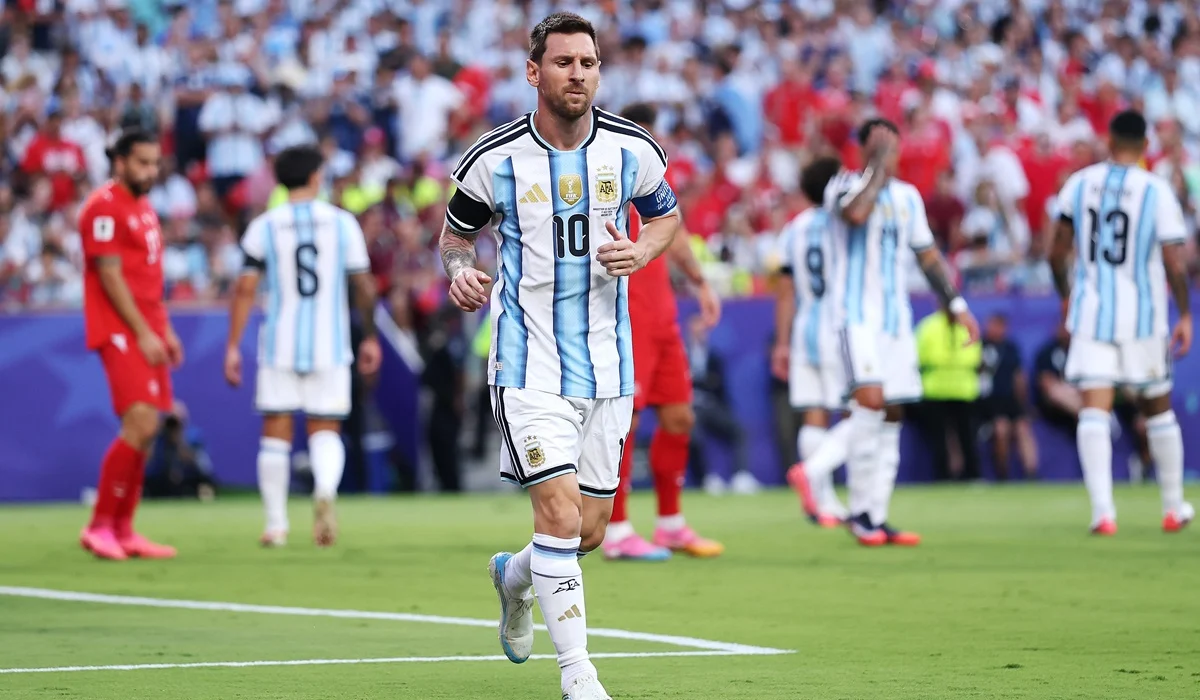 Messi llegó a las 10 asistencias e igualó a Pelé en los Mundiales