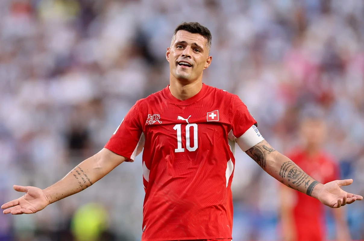 Granit Xhaka no se guardó nada tras la eliminación de Suiza: «Sabíamos que algo controversial iba a pasar en el partido»